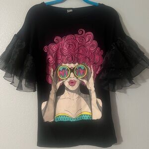 Graphic Black Short Sleeve Top